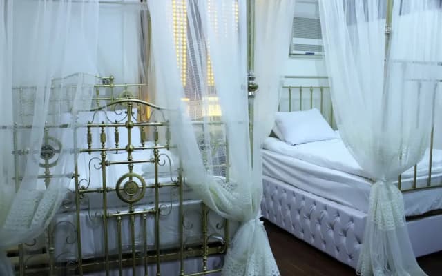 Kings Palace - Hostel - photo 4