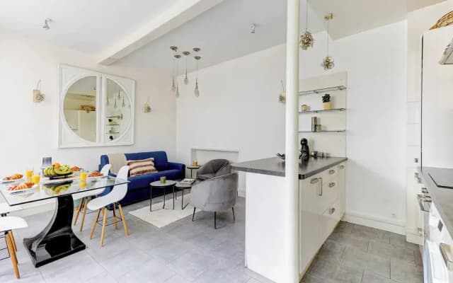 Stylish 1BR by Luxembourg Garden - photo 2