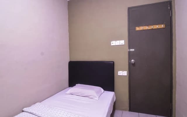 Oyo 89630 Hilltop Room - photo 5