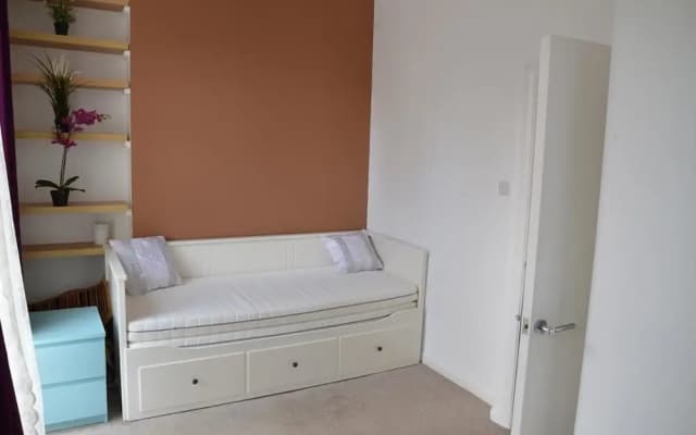 Apartments Camden Town - photo 3