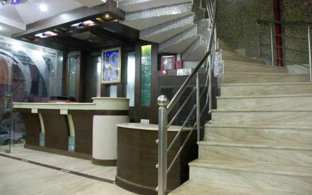 Hotel USA Delhi - photo 4