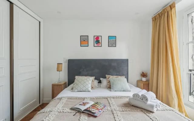Chic 1BR Near Louvre & Musee d Orsay - photo 4