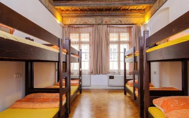 Hostel Santini Prague - photo 4