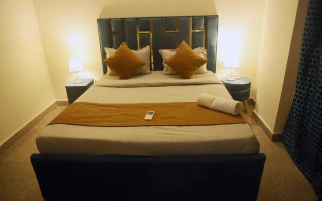 Hotel Rudraksh Tree - photo 4