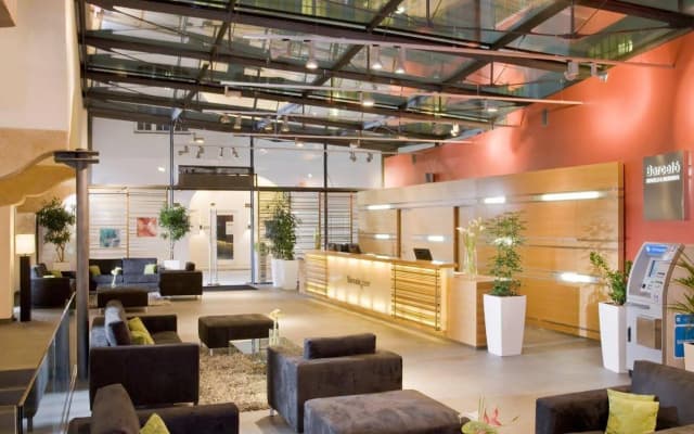 Golden Angel Suites by Adrez Living - photo 2
