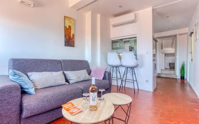 Gilly 4 - EXCEPTIONAL 2BEDS, SEA VIEW, MODERN,A/C, OLD TOWN - photo 5