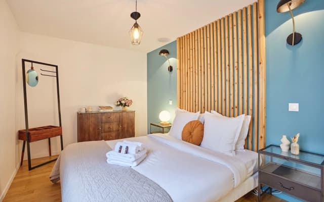 Charming Apartement Center of Paris Montmartre - photo 2