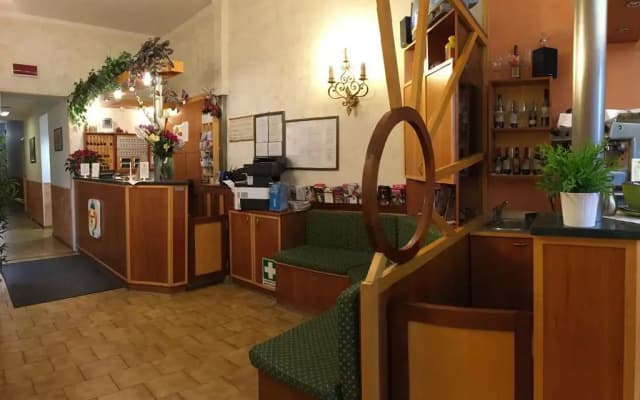 Hotel Olimpia - photo 2