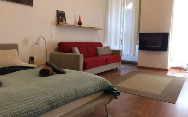El Patio Apartment - photo 3