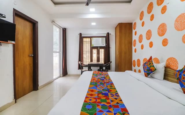 Abode Inn - photo 4