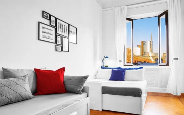 Design 2 Bedrooms Apartment - photo 2