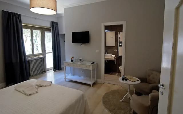 Tiburtina Bed And Breakfast 2.0 - photo 3