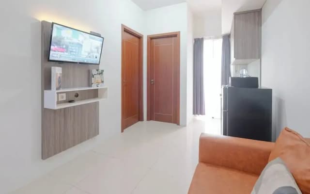 Best Deal and Comfy 2BR Apartment at Vittoria Residence - photo 4