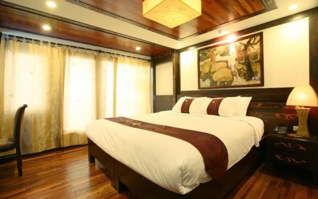 Indochina Sails Ha Long Bay - photo 2