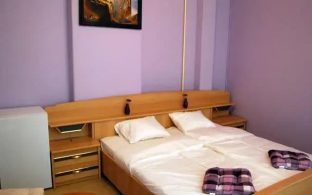 Discover Budapest Guest House - photo 3