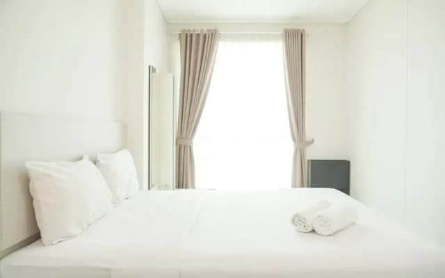 Nice And Comfort 1Br Apartment At Woodland Park Residence - photo 2