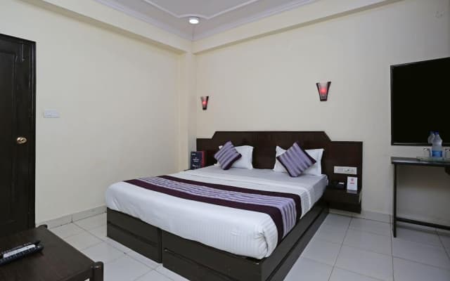 OYO 5382 Hotel Elegant International - photo 4