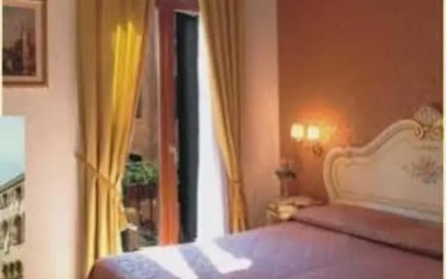 Fiabe Rooms - photo 4
