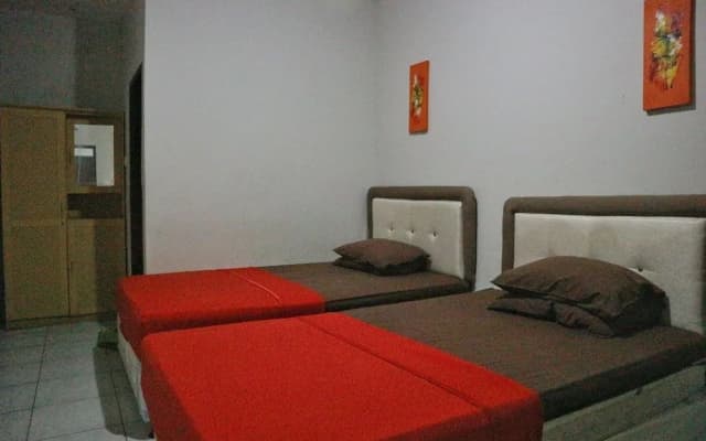 Nanda Hotel Denpasar - photo 5