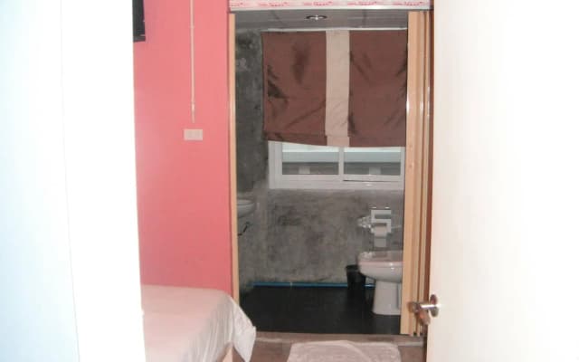 At Smile Oasis Houses - photo 2