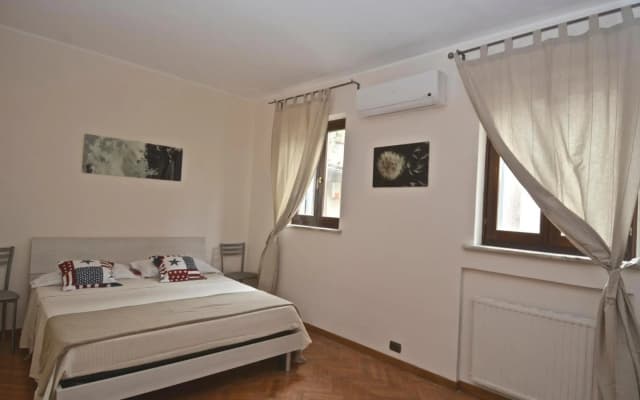 Piazza Navona Corner - photo 3