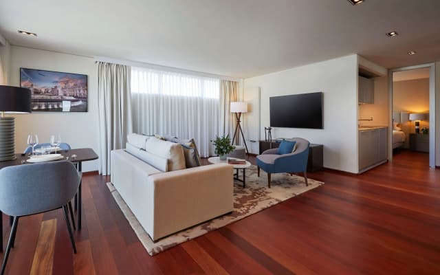 Hyatt Regency Madrid Residences - photo 2