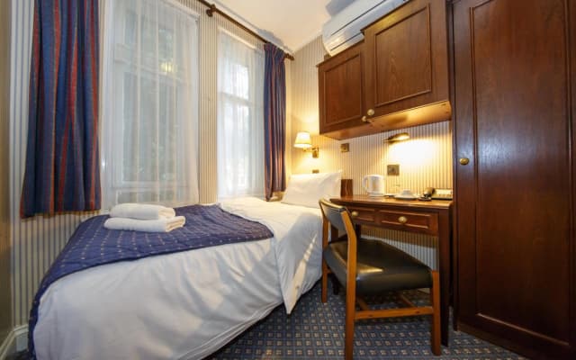 Regency House - photo 3