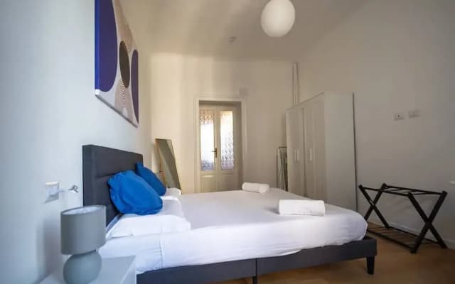 [Modern] 2BR/2BA • Metro Access • 12min Duomo - photo 3