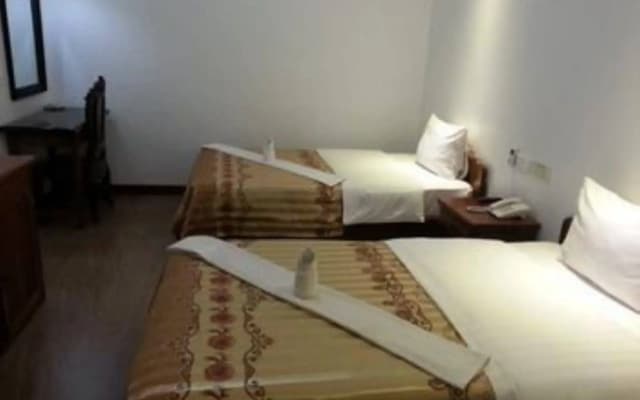 Han Kong Hotel - photo 3