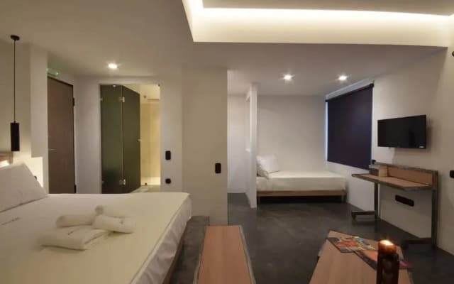 Athina Street Apartments - photo 3