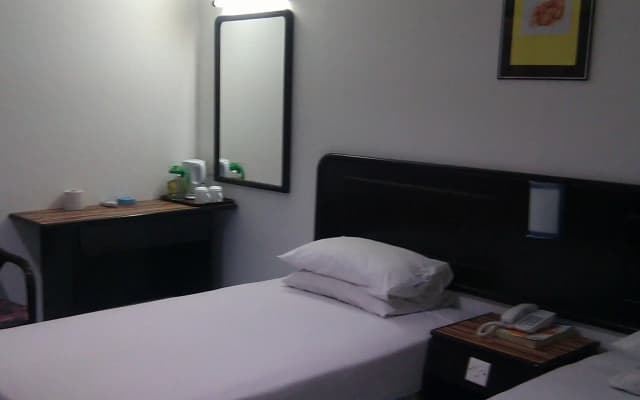 Wah May Hotel - photo 3