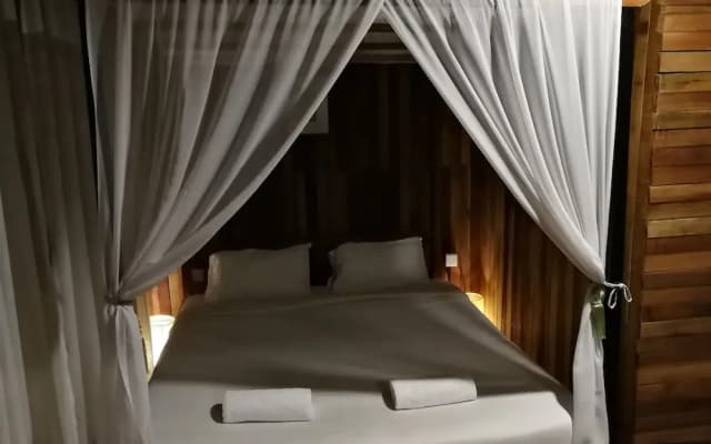 Pavilion Inn Hotel - photo 4