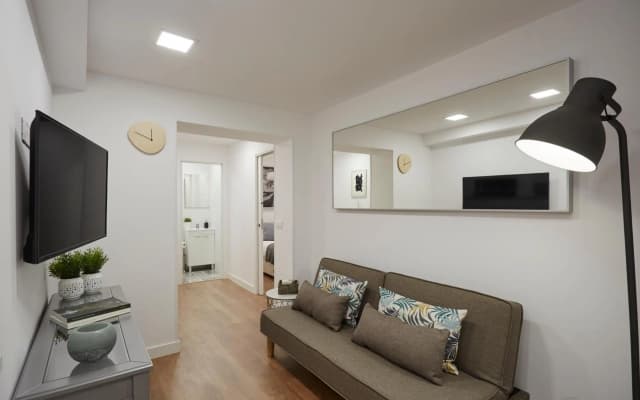 LEEWAYS APARTMENT in SAN LORENZO - photo 2