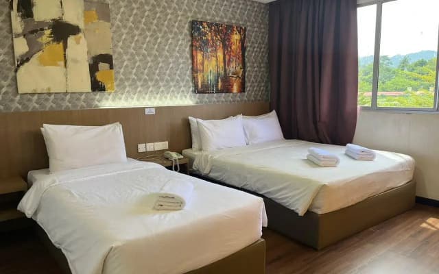 Hotel Darul Makmur - photo 3
