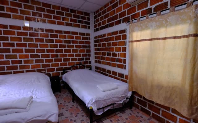 Baan Kwan Charoen Bungalow - photo 4