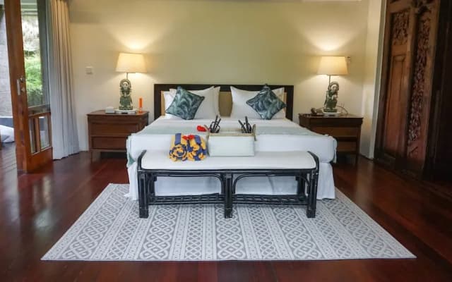 Umah Lawas Villa Ubud - photo 4