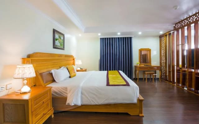 Thai Son Luxury Hotel - photo 3