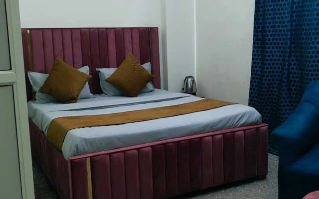 Hotel Rudraksh Tree - photo 5