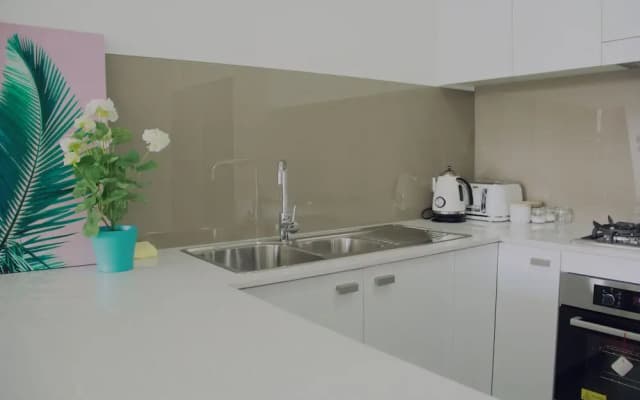New Oriental Service Apartment - photo 3
