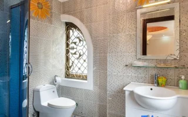 KN Holiday Villa - photo 2