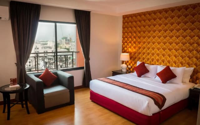Atrium Boutique Hotel - photo 3