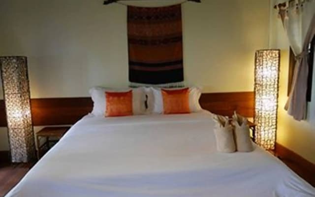 Sunset Cove Resort - photo 3