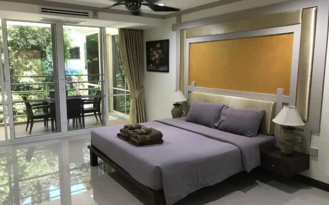 Karon View Apartments - photo 3