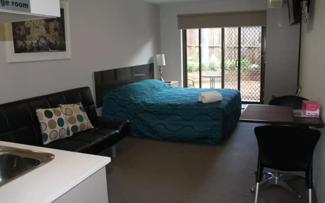 Strathfield Executive Accommodation - photo 4