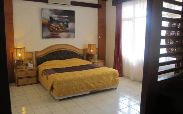 Puri Naga Beachfront Cottages - photo 4