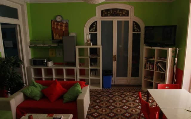 Backpackers House Bcn - photo 3