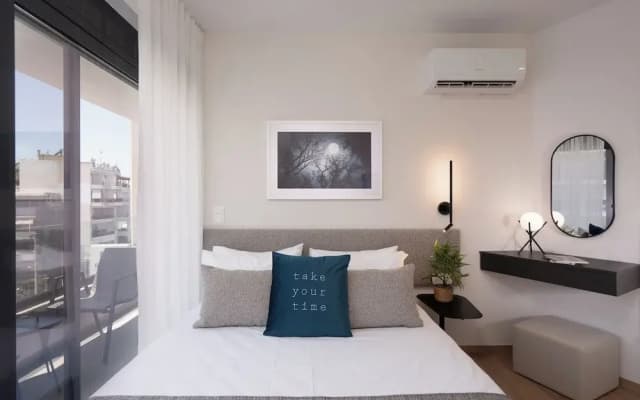 Kosmos Luxury Residences - photo 4