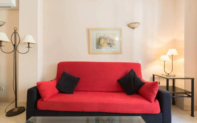 Caballero de Gracia Apartamentos - photo 4