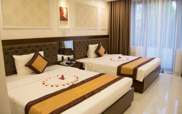 Sun & Sea Hotel - photo 3