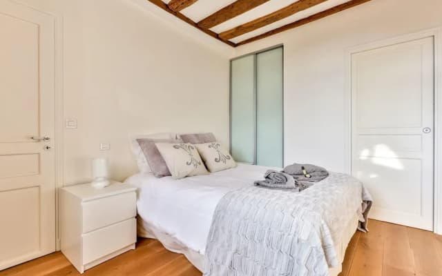 Luxury apartment - Place des Victoires - photo 3